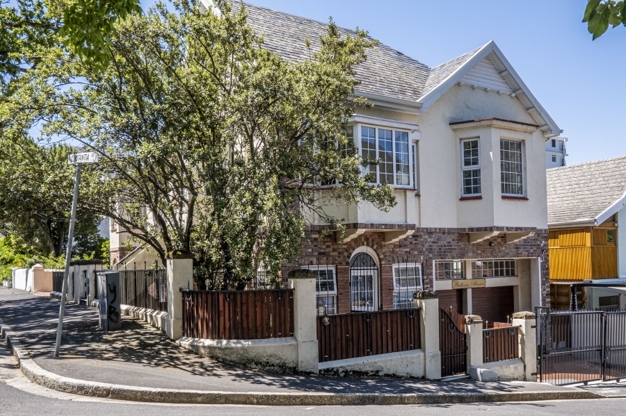 To Let 2 Bedroom Property for Rent in Gardens Western Cape